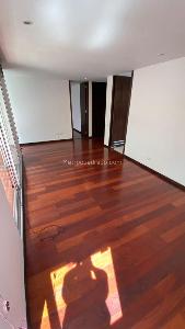 Apartamento de 1 alcoba en venta en Chico Reservado, Bogotá, 70 m² · foto 6 de 16