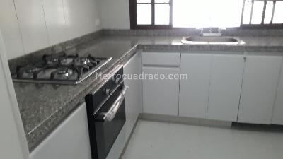 Apartamento de 2 alcobas en arriendo en Antiguo Country Country, Bogotá, 80 m² · foto 8 de 11
