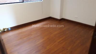 Apartamento de 2 alcobas en arriendo en Antiguo Country Country, Bogotá, 80 m² · foto 4 de 11