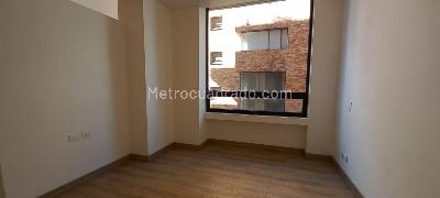Apartamento en venta en El Refugio, Bogotá · foto 5 de 12