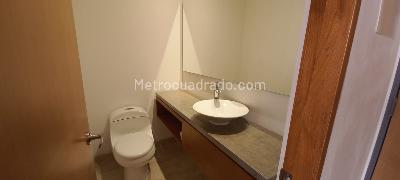 Apartamento en venta en El Refugio, Bogotá · foto 8 de 12