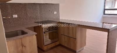 Apartamento en venta en El Refugio, Bogotá · foto 2 de 12