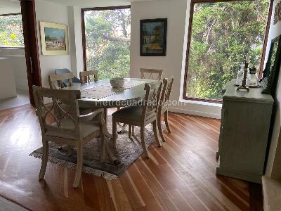 Apartamento de 3 alcobas en venta en El Refugio, Bogotá, 260 m² · foto 3 de 18