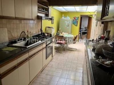 Casa en venta en Los Andes, Bogotá · foto 11 de 19