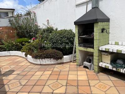 Casa en venta en Los Andes, Bogotá · foto 12 de 19