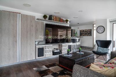 Apartamento de 3 alcobas en venta en Chico Norte, Bogotá, 228 m² · foto 13 de 19