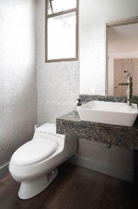 Apartamento de 3 alcobas en venta en Chico Norte, Bogotá, 228 m² · foto 4 de 19