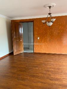 Apartamento de 4 alcobas en venta en Cerros De Sotileza Antigua Helvetia, Bogotá, 235 m² · foto 3 de 20