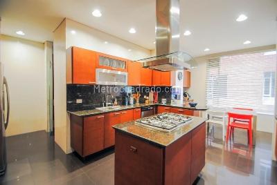 Apartamento de 3 alcobas en venta en Altos De Cabrera, Bogotá, 280 m² · foto 9 de 9
