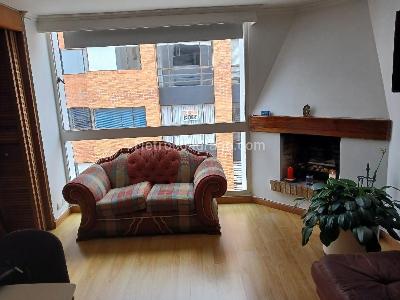 Apartamento en venta en Santa Barbara Central, Bogotá · foto 3 de 10
