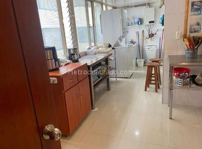 Apartamento en venta en Quintas De Santa Barbara, Bogotá · foto 6 de 14