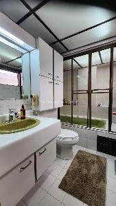 Apartamento de 3 alcobas en venta en La Carolina Bg, Bogotá, 164 m² · foto 10 de 12