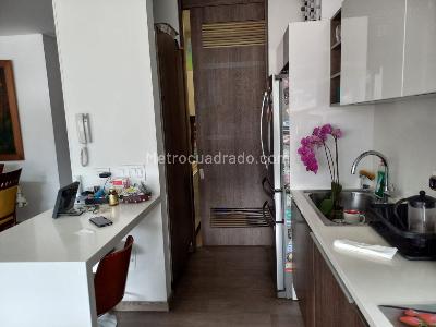 Apartamento de 2 alcobas en venta en Molinos Del Chico, Bogotá, 120 m² · foto 7 de 15