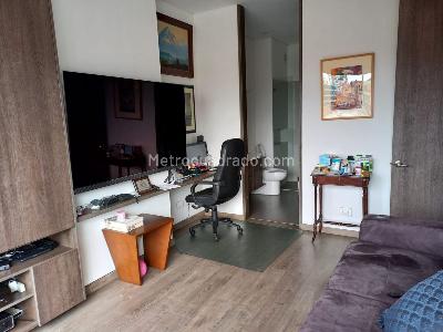Apartamento de 2 alcobas en venta en Molinos Del Chico, Bogotá, 120 m² · foto 10 de 15