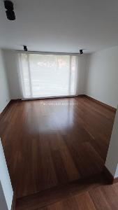 Casa en venta en Santa Barbara Central, Bogotá · foto 2 de 20