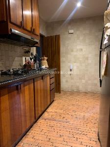 Apartamento de 3 alcobas en venta en Los Rosales Chico, Bogotá, 270 m² · foto 4 de 9