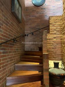 Apartamento de 3 alcobas en venta en Los Rosales Chico, Bogotá, 270 m² · foto 6 de 9