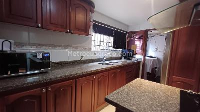 Apartamento de 3 alcobas en venta en Chico Navarra, Bogotá, 193 m² · foto 18 de 20