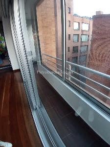 Apartamento de 4 alcobas en venta en Nogal Rosales, Bogotá, 262 m² · foto 12 de 18