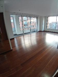 Apartamento de 4 alcobas en venta en Nogal Rosales, Bogotá, 262 m² · foto 13 de 18