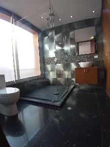 Apartamento de 4 alcobas en venta en Nogal Rosales, Bogotá, 262 m² · foto 18 de 18