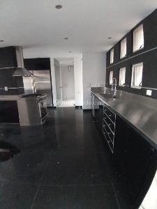 Apartamento de 4 alcobas en venta en Nogal Rosales, Bogotá, 262 m² · foto 3 de 18