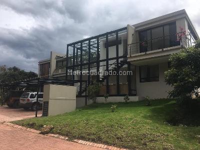 Casa en arriendo en Macadamia Del Rio, La Calera · foto 18 de 18