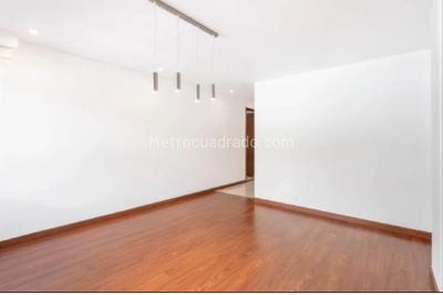 Apartamento de 3 alcobas en arriendo en Cabrera Chico, Bogotá, 190 m² · foto 3 de 11