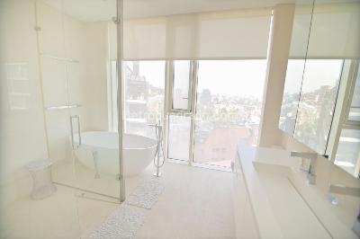 Apartamento de 3 alcobas en venta en El Refugio Chico, Bogotá, 265 m² · foto 6 de 11