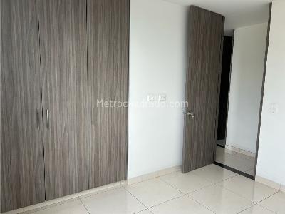Apartamento de 3 alcobas en venta en Interlaken C1, Ibagué, 67 m² · foto 9 de 20