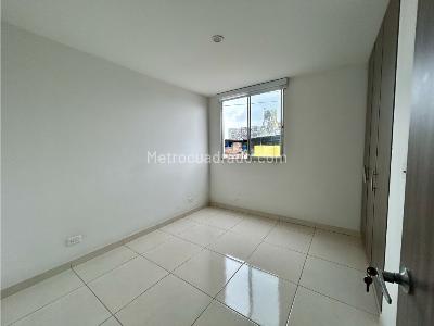 Apartamento de 3 alcobas en venta en Interlaken C1, Ibagué, 67 m² · foto 16 de 20