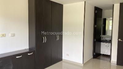 Apartamento de 2 alcobas en venta en Rincon De Piedra Pintada, Ibagué, 73 m² · foto 11 de 19