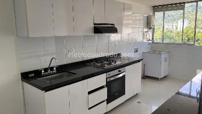 Apartamento de 2 alcobas en venta en Rincon De Piedra Pintada, Ibagué, 73 m² · foto 2 de 19