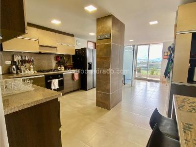 Apartamento de 5 alcobas en venta en Avda Pedro Tafur Cerca Makro, Ibagué, 330 m² · foto 14 de 20