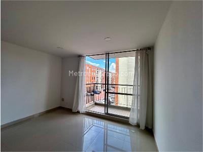 Apartamento de 3 alcobas en venta en Via Aeropuerto, Ibagué, 66 m² · foto 2 de 20