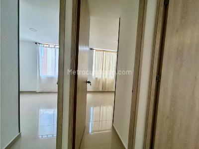 Apartamento de 3 alcobas en venta en Via Aeropuerto, Ibagué, 66 m² · foto 9 de 20