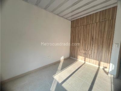 Casa de 4 alcobas en venta en Boqueron, Ibagué, 120 m² · foto 12 de 18