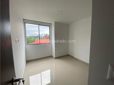 Apartamento de 3 alcobas en venta en Piedra Pintada Alta, Ibagué, 94 m² · foto 8 de 20