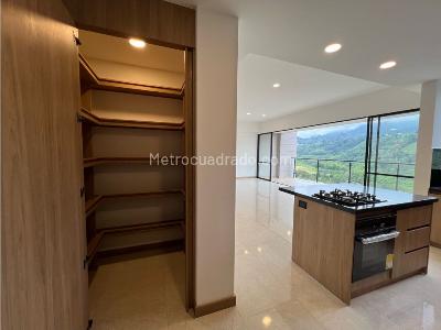 Casa de 3 alcobas en venta en Avenida Centenario, Armenia, 183 m² · foto 9 de 20