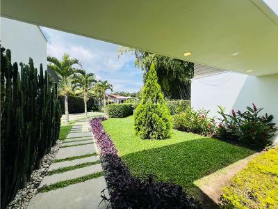 Casa de 4 alcobas en venta en Club Campestre, Armenia · foto 4 de 20