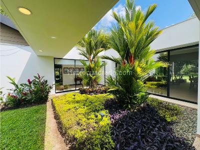 Casa de 4 alcobas en venta en Club Campestre, Armenia · foto 5 de 20