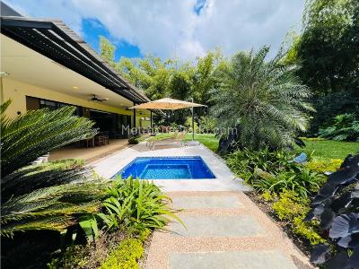 Casa de 4 alcobas en venta en Club Campestre, Armenia · foto 19 de 20