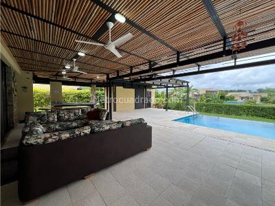 Casa de 3 alcobas en venta en Aeropuerto, Armenia, 133 m² · foto 9 de 20