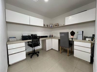 Casa de 4 alcobas en venta en Avenida Centenario, Armenia, 120 m² · foto 11 de 18