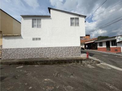 Casa de 3 alcobas en venta en Brasilia Nueva, Armenia, 120 m² · foto 3 de 16
