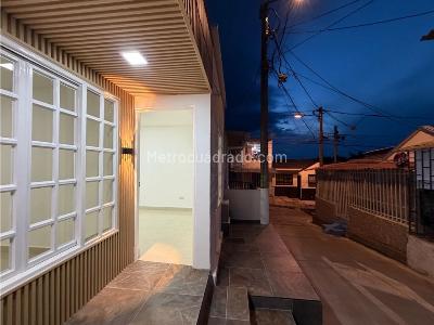 Casa de 3 alcobas en venta en La Virginia, Armenia, 60 m² · foto 3 de 12