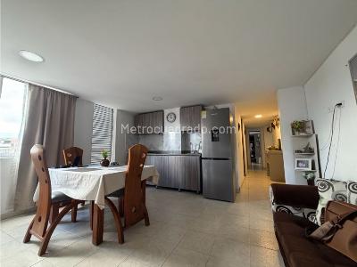 Apartamento en venta en San Jose, Armenia · foto 2 de 14