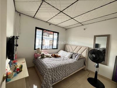 Casa de 3 alcobas en venta en Barrio Los Kioscos, Armenia, 125 m² · foto 10 de 14