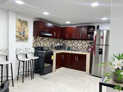 Casa de 3 alcobas en venta en Barrio Los Kioscos, Armenia, 125 m² · foto 6 de 14