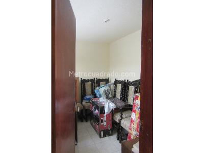 Casa de 5 alcobas en venta en Parque, Soacha, 190 m² · foto 5 de 20